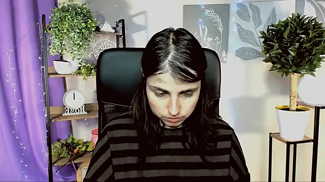 MartaEdams' Live XXX Chat