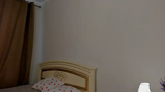 VelvetRisque live XXX chat