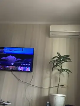 XXX chat uživo modela Frosl