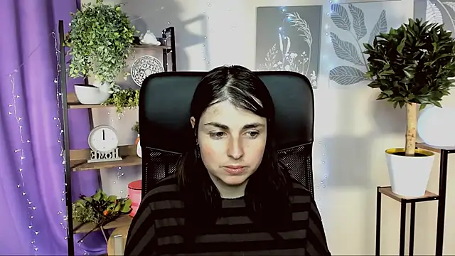 XXX chat uživo modela MartaEdams