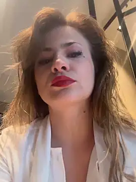 IsabellaEtha Adlı Modelin Canlı XXX Sohbeti