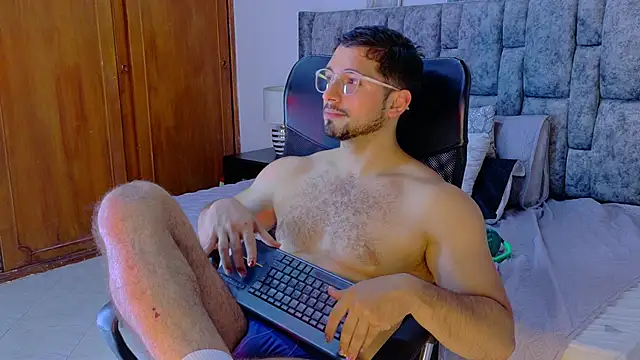 NICK_MOSS_ লাইভ XXX চ্যাট