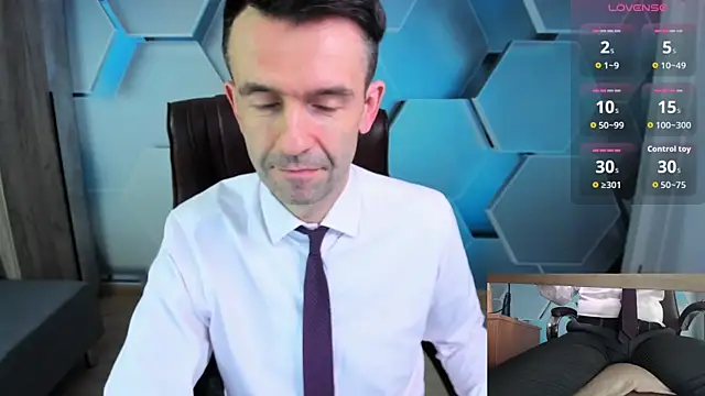 Živý XXX chat SteveTiger