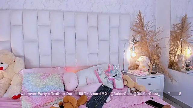 ClaradelMar's Live XXX Chat