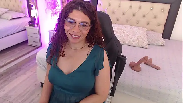 Serena_Houstonn live XXX chat