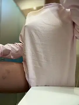 Show de Ambra0531 na webcam