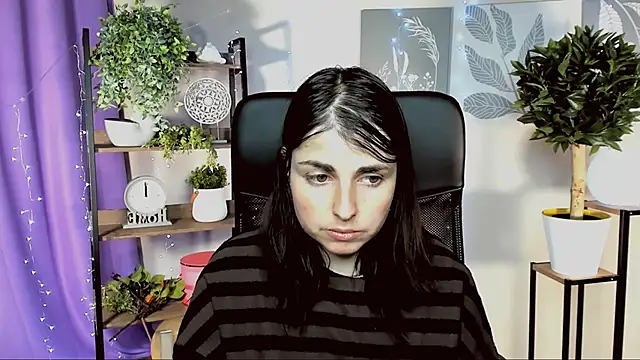 MartaEdams 라이브 XXX 채팅