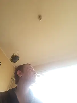 piercingpik 라이브 XXX 채팅