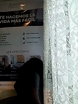 Valentina--1 Webcam Show