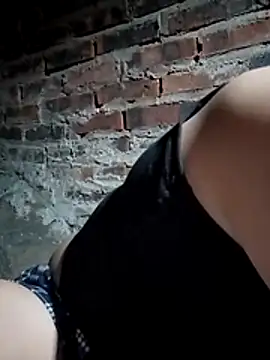 yeutinh00's Webcam Show