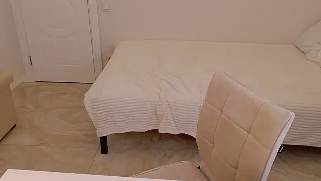 LovelyBeatrice 라이브 XXX 채팅