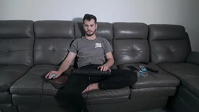 CrazyDom1 라이브 XXX 채팅