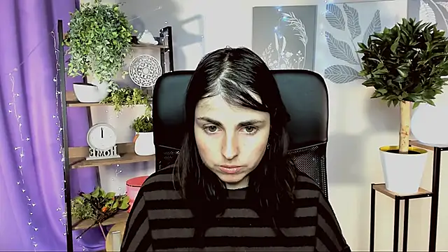 MartaEdams 现场XXX聊天