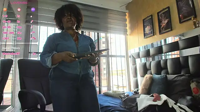 sheyla__ebony – Naživo XXX chat