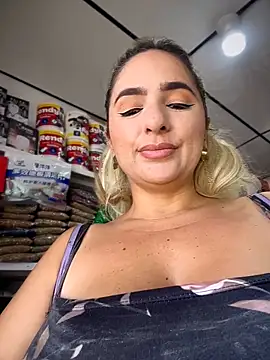 sammyqueenx21 现场XXX聊天