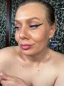 KrisKkiki: онлайн-секс-чат