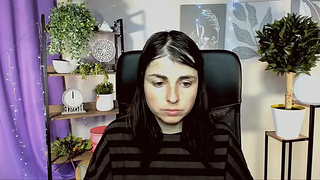 MartaEdams: онлайн-секс-чат