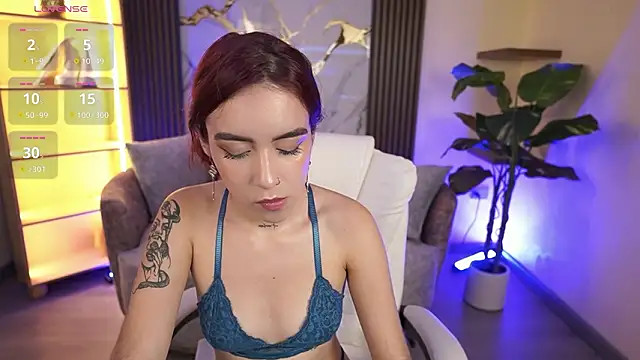 TessaaFox: онлайн-секс-чат