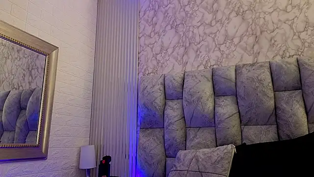 ScarlettNyx Adlı Modelin Canlı XXX Sohbeti