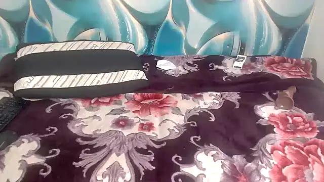 B_Slut: онлайн-секс-чат