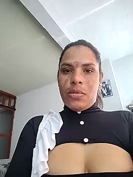 Regina_23 Webcamshow