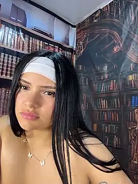 Chat +18 de AntonellaStorm_ ao vivo