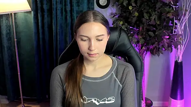 OliviaLang Webcam Show