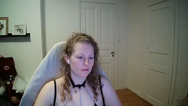 Girlnina-1995 Chat XXX live