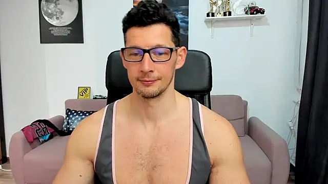 BrutusK08 网络视讯表演