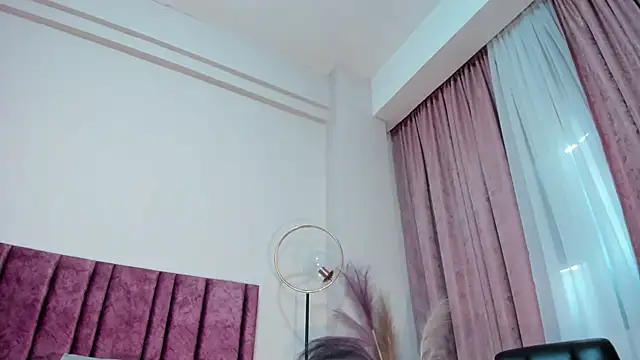 SeleneLujanのライブXXXチャット