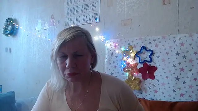 QueenLana – Kamerová šou