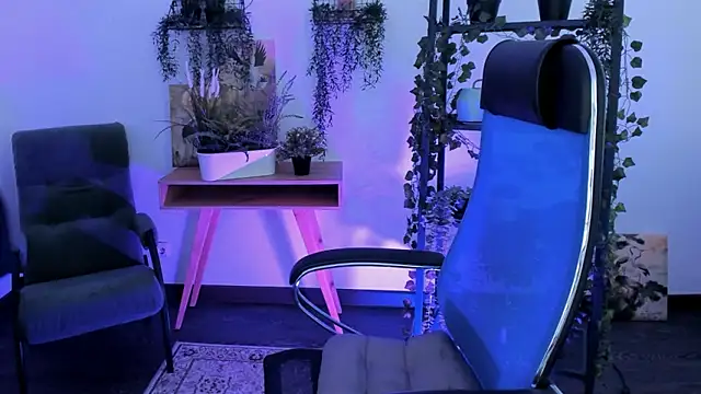 VirtuallVoyant Live XXX-chat