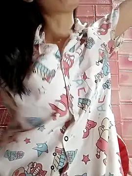 Chammy720 即時 XXX 聊天