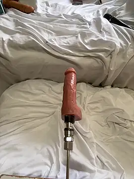 Cynddy 现场XXX聊天