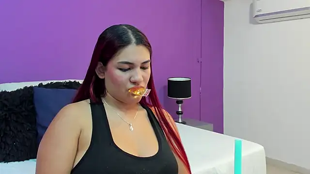 kylieBensoon Show in webcam