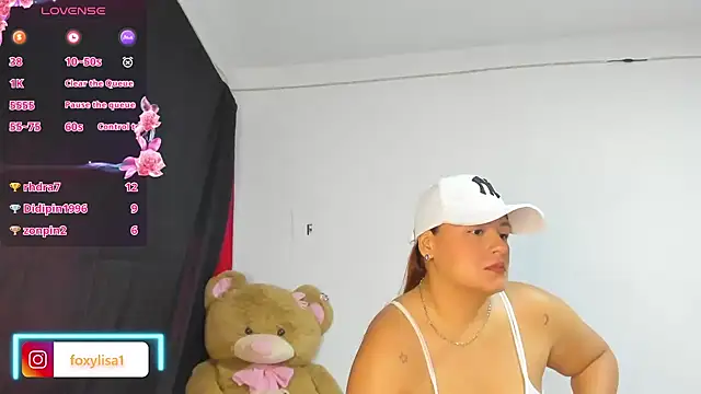 Chat XXX ao vivo de Foxylisaflores