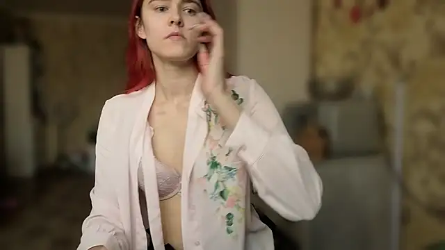 JennyStormy 라이브 XXX 채팅