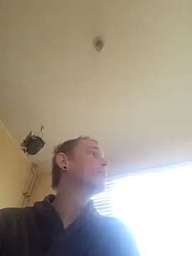 piercingpik webcam show