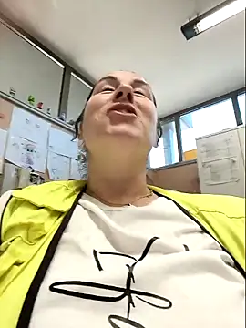 XXX chat uživo modela bichota85