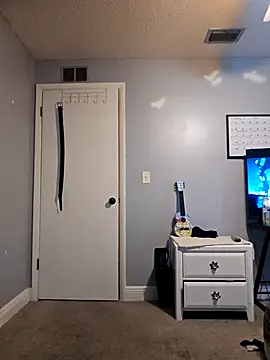 MrBiggBallz's Webcam Show