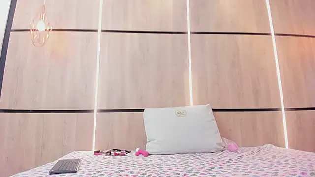 ikia_lopez_ Chat XXX in diretta