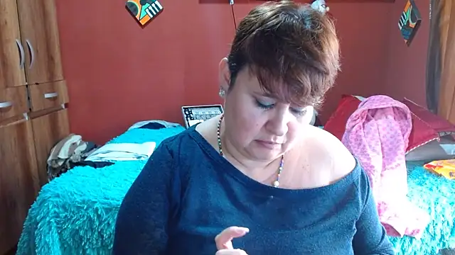 Sasharosee2: онлайн-секс-чат