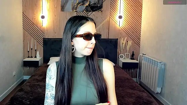 elise_robbie's Live XXX Chat