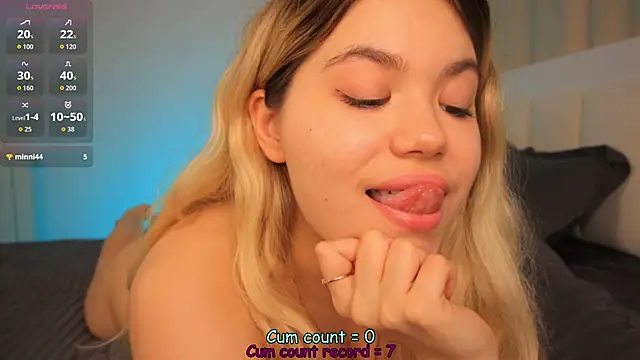 niimoo: онлайн-секс-чат