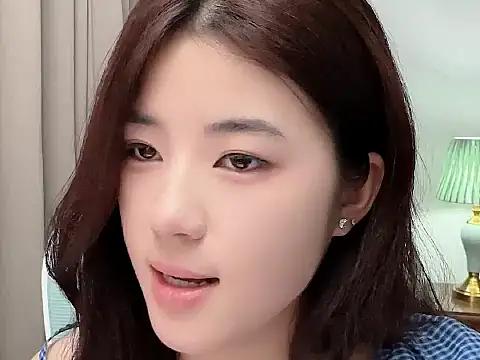 Nicole20266 Pertunjukan Webcam