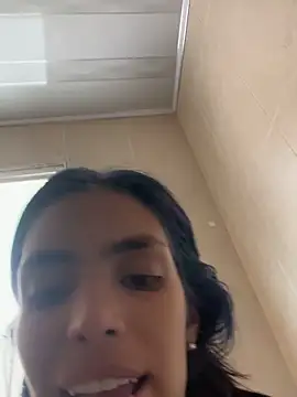 DeuxGold live XXX chat