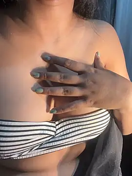 miss-Riya-00100 라이브 XXX 채팅