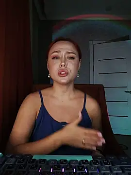 Онлайн чат XXX LolaaMint_