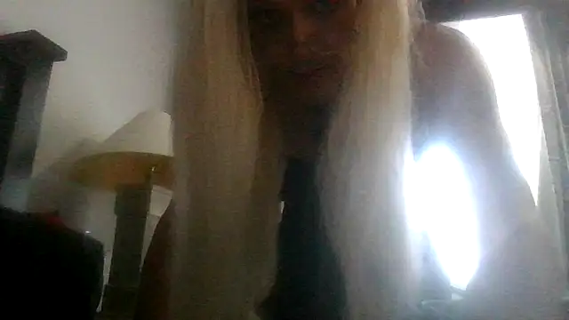 Chat XXX en directo de SassyCrystal77