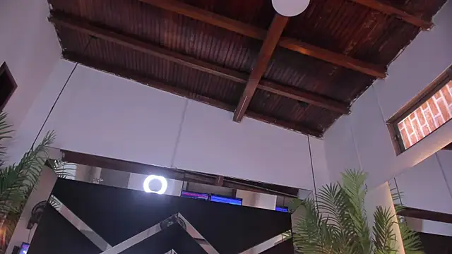 Chat XXX en directo de emily-fox